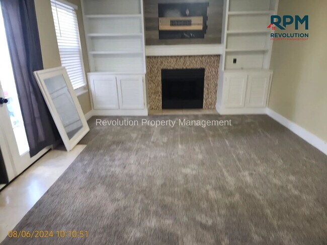 Building Photo - Charming 4-Bed Kaysville Home