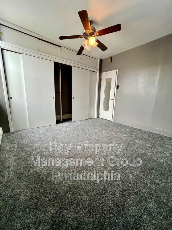 Building Photo - 2755 Plum St