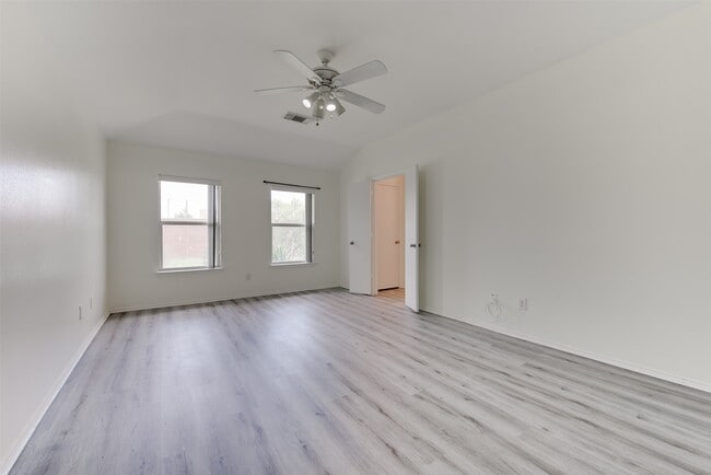 Building Photo - 5918 Laramie River Ct