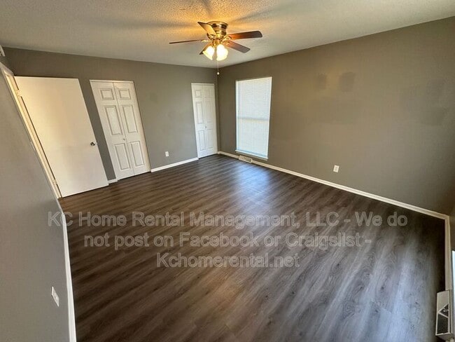 Building Photo - 8725 Countryshire Ln