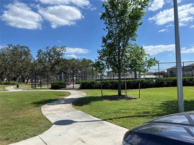 Building Photo - 12836 Tannencrest Dr