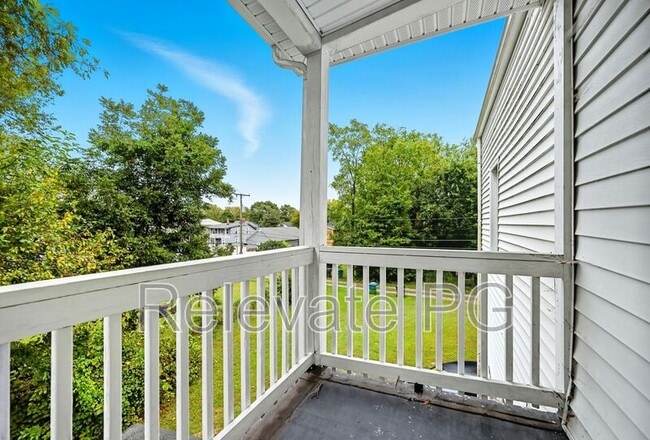 Building Photo - 1801 4th Ave