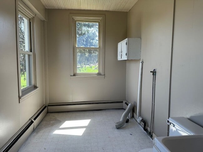 Building Photo - 2020 State Dr