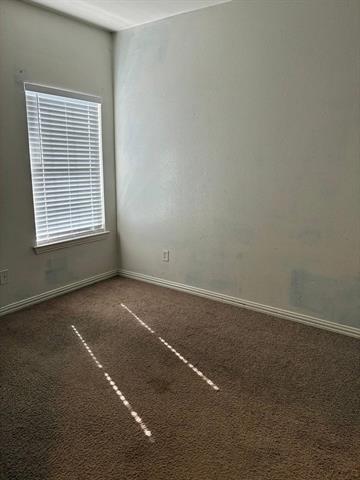 Building Photo - 515 Creekside Dr