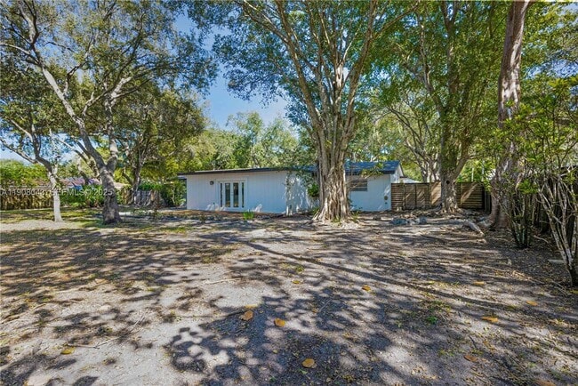 Building Photo - 16412 SW 74th Ct