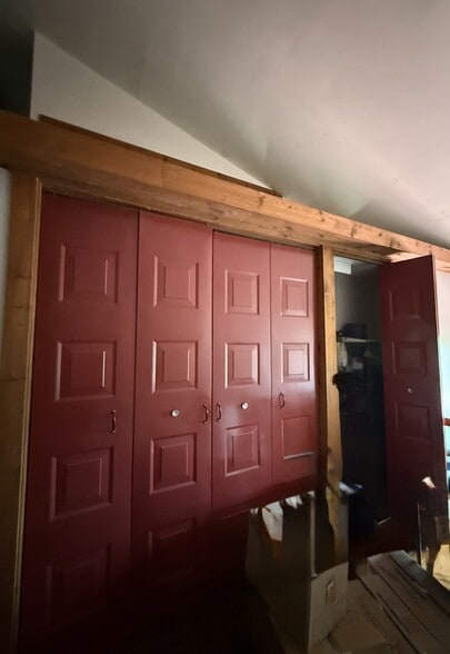 Closet for BR 2 - 11 Spruce St