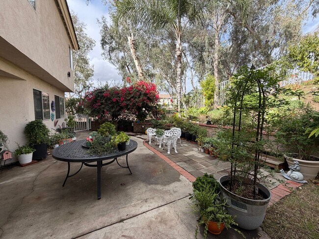 Building Photo - 29164 Greenbrier Pl