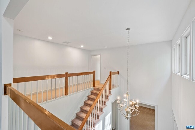 Building Photo - 501 Rookwood Pl