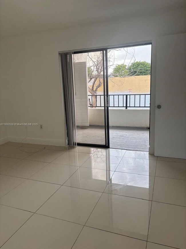 Building Photo - 10835 NW 7th St