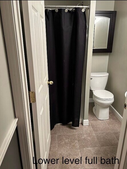 Building Photo - 6953 Tippecanoe Rd