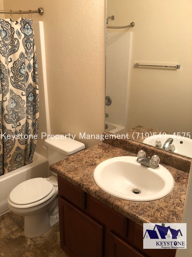 Building Photo - Stay Cool with Central Air! Two-Story Home with 3 Bedrooms/2 Bath/2 Car Garage $1,900/$1,900