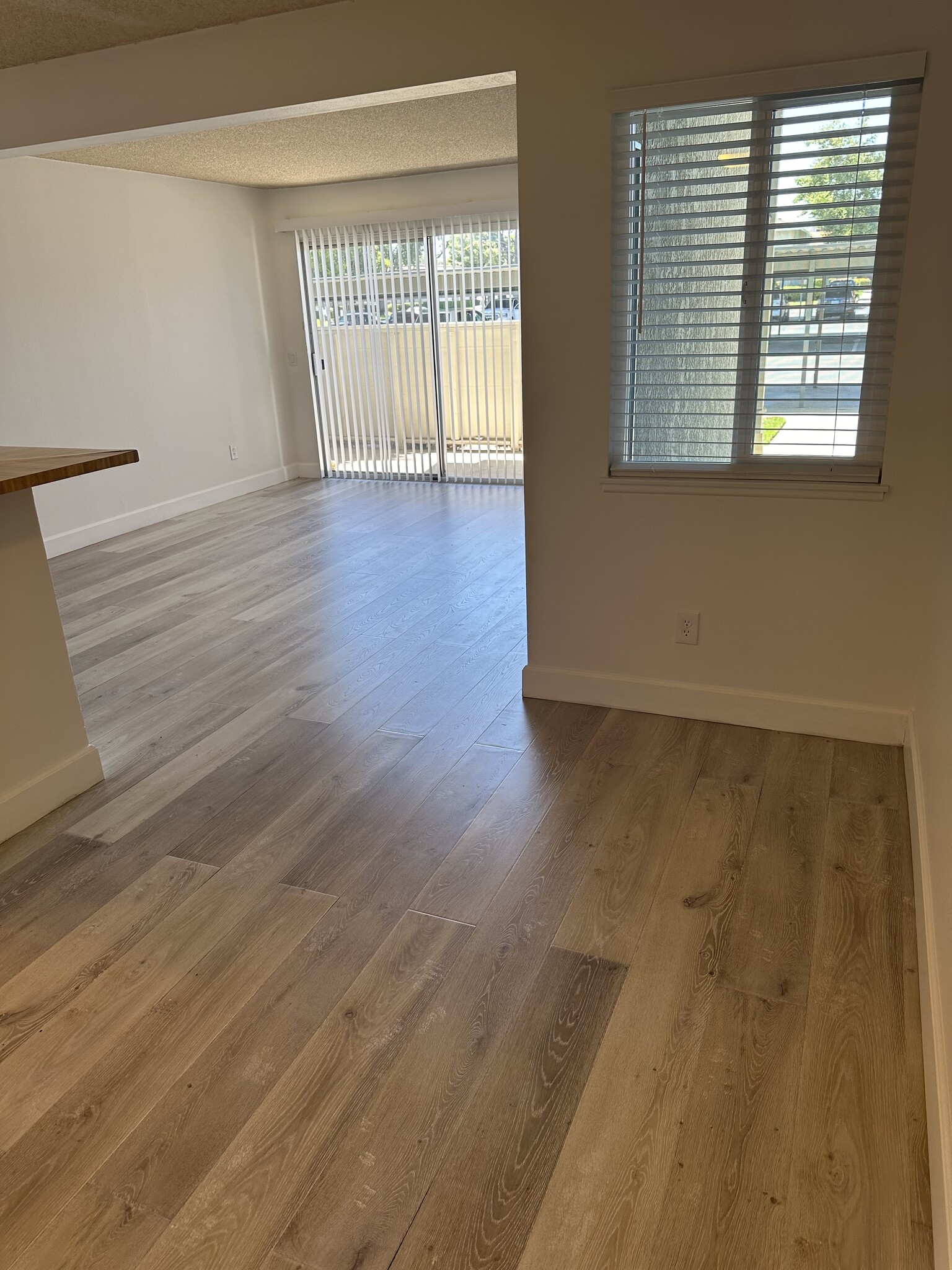 Building Photo - 26200 Redlands Blvd