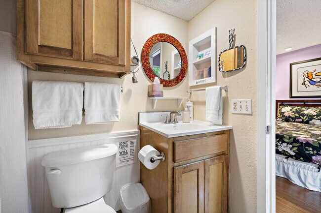 Building Photo - 2204 Trailside Dr