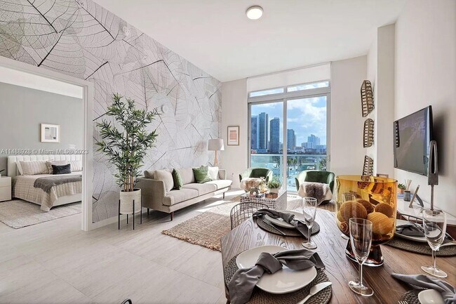 Building Photo - 3900 Biscayne Blvd