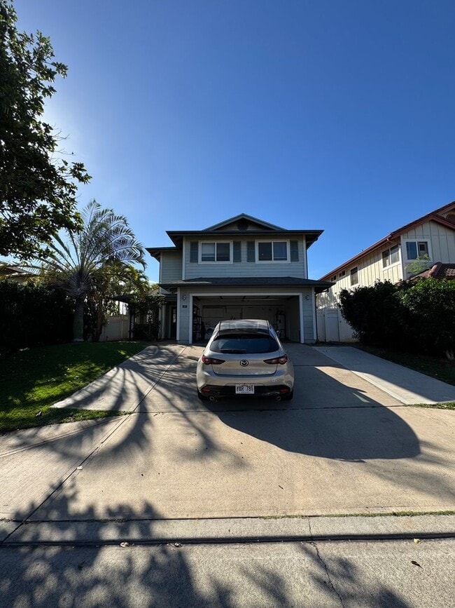 Building Photo - For Rent – Legends at Maui Lani | Spacious 4-Bedroom, 2.5-Bath Home