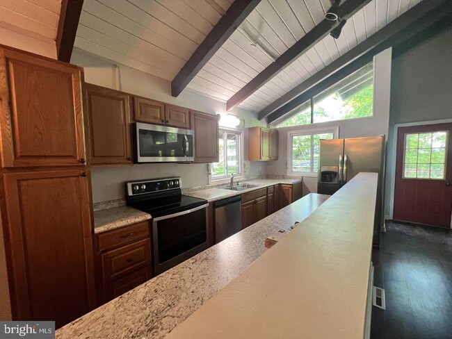 Building Photo - 12687 Cheyenne Trail