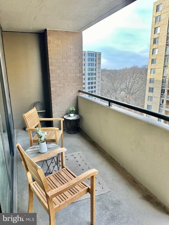 Building Photo - 4620 N Park Ave