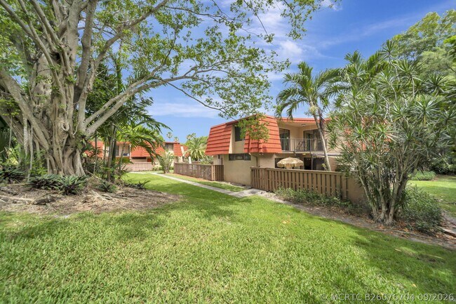 Building Photo - 8105 Severn Dr