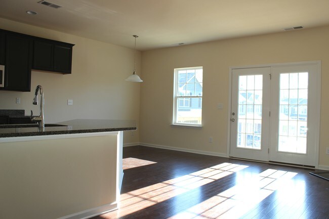 Building Photo - 6435 Prosperity Church Rd