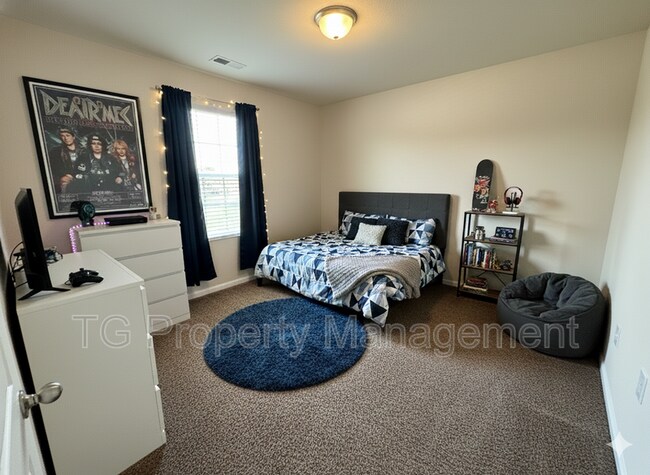 Building Photo - 15668 Palfrey Chase Dr