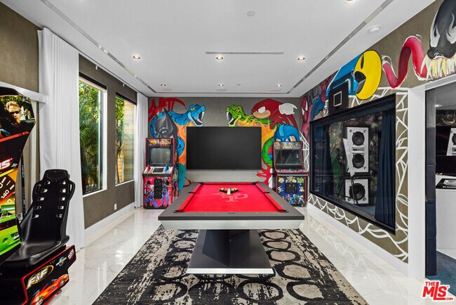 Building Photo - 4841 Alonzo Ave