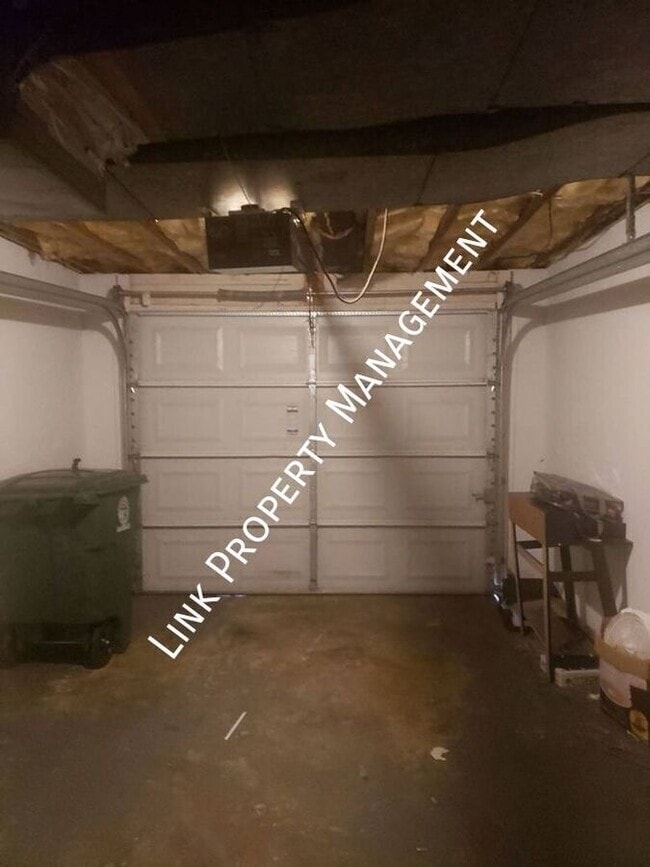 Building Photo - 7183 Holland Ln