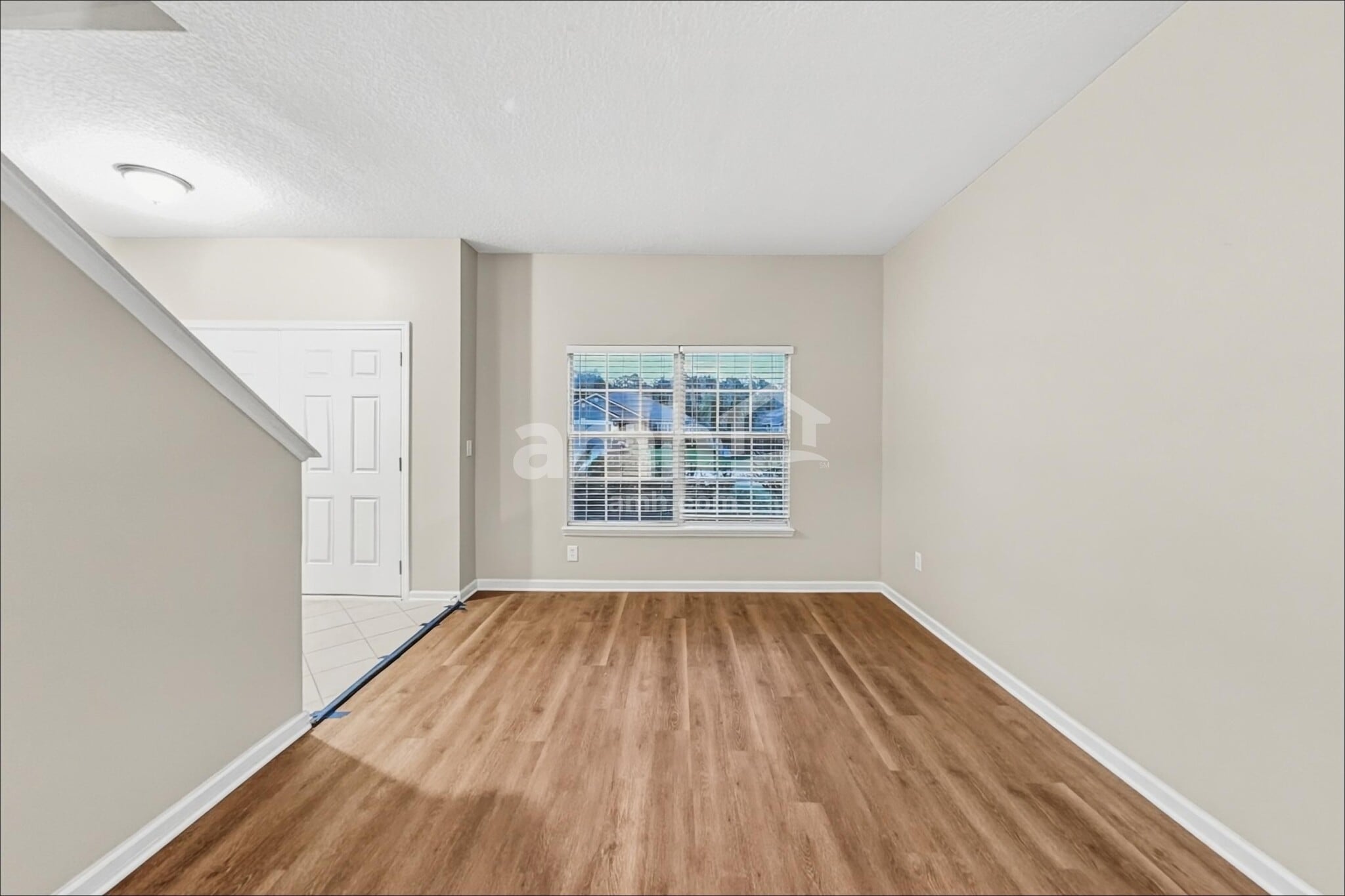 Building Photo - 1779 Ferncreek Dr