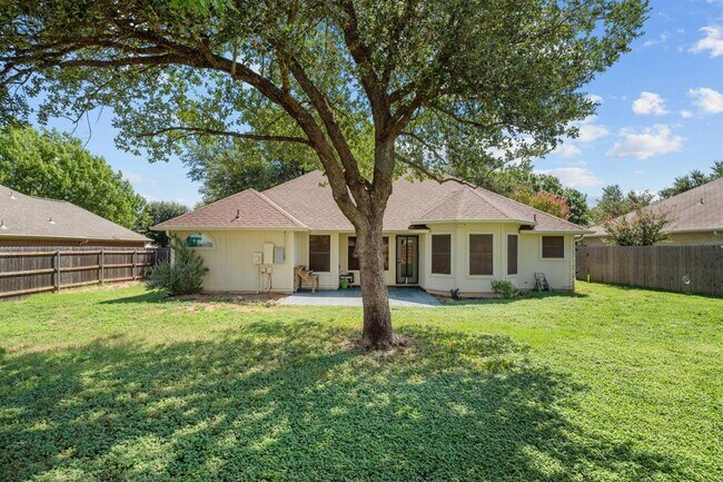 Building Photo - 2604 Bluebonnet Valley Dr