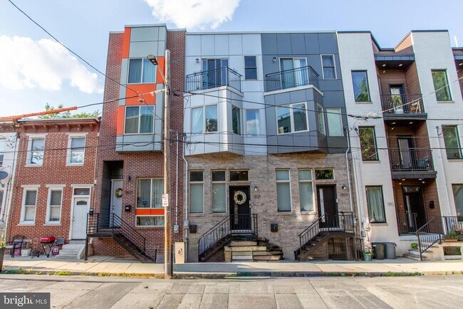Building Photo - 1815 Ingersoll St