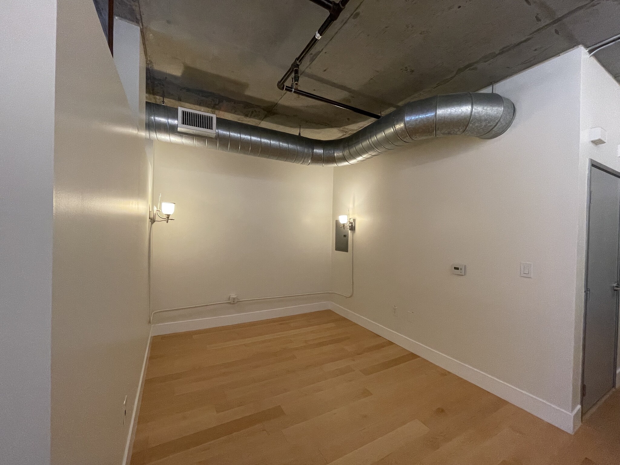 Bedroom area - 645 W 9th St