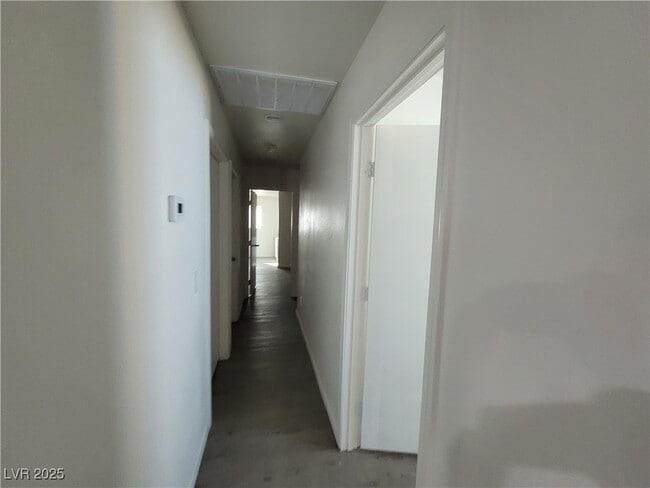 Building Photo - 7324 Empress Dr
