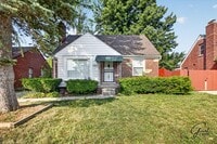 Building Photo - $1300 3 bedrooms