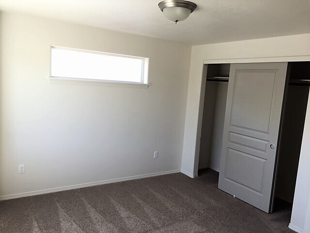 Building Photo - 21177 SE Azalia Ave