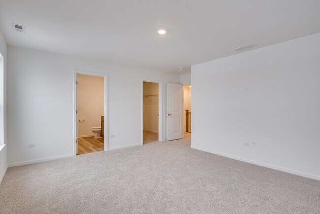 Building Photo - 15139 S Hepworth Pl