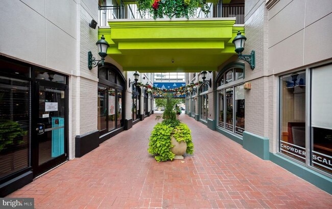 Building Photo - 1707 Leighton Wood Ln