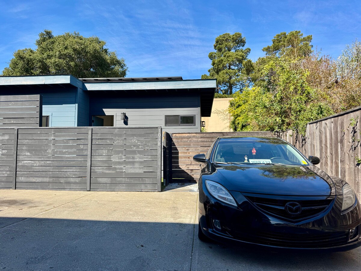 Building Photo - 1038 62nd St