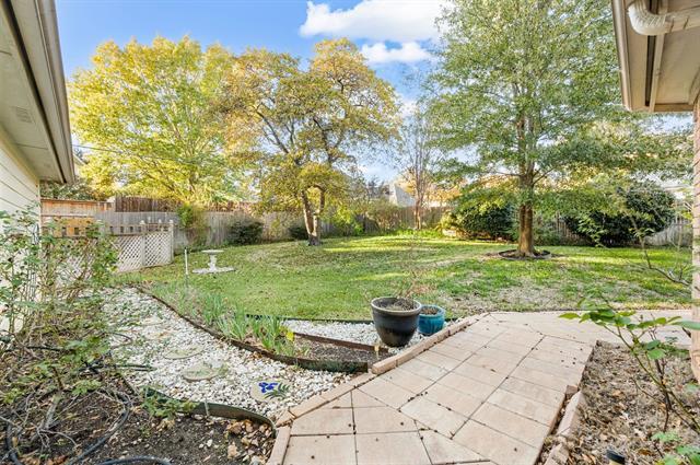 Building Photo - 3512 Cliffwood Dr