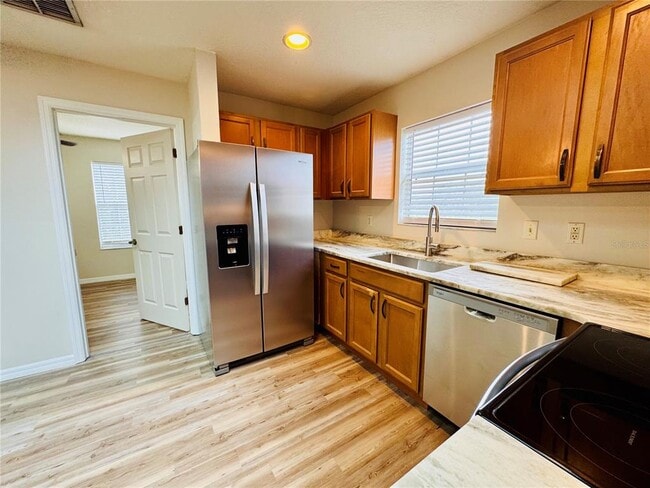 Building Photo - 14408 Clarkson Dr
