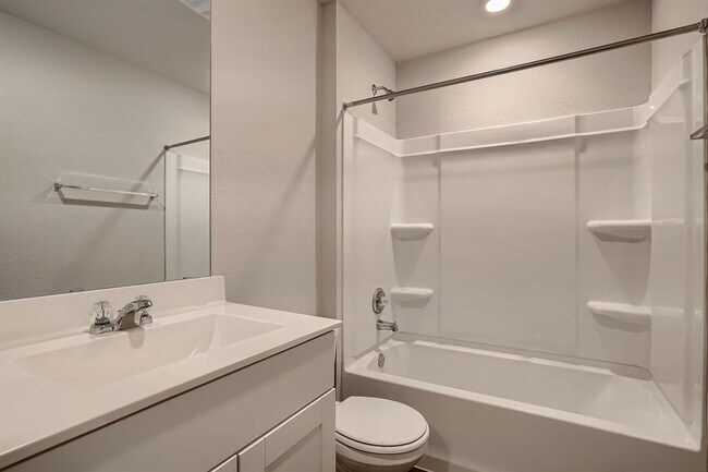 Building Photo - 5832 Brocade Dr