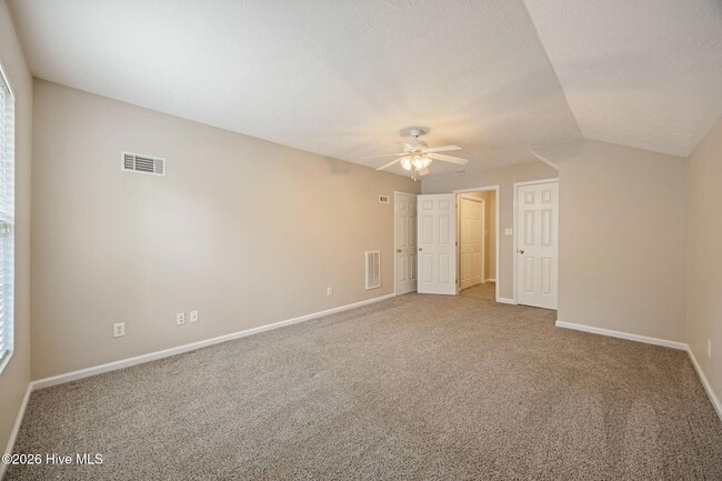 Building Photo - 435 Northrop Pl