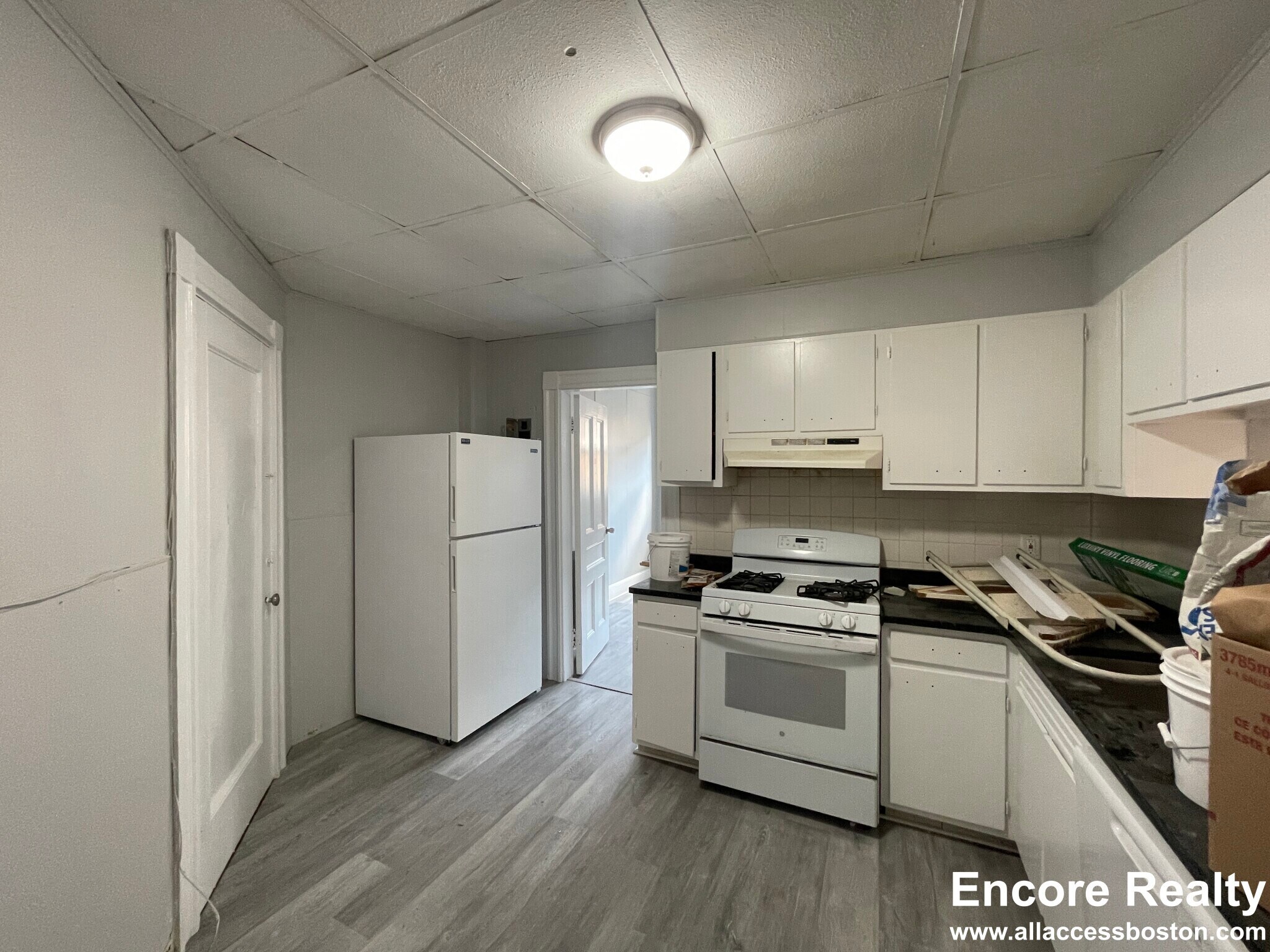 Building Photo - 11 Park St