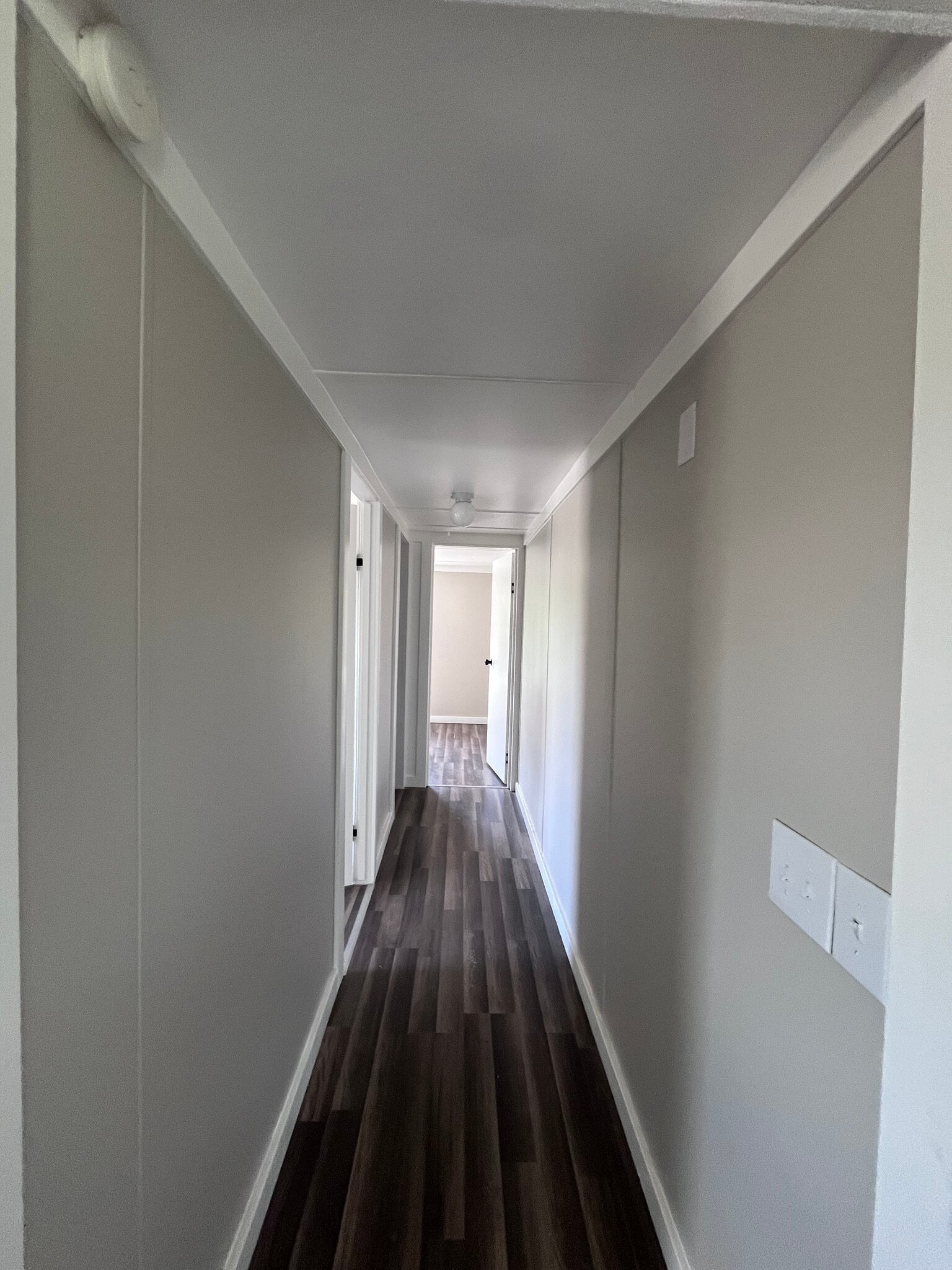 Building Photo - 2409 Swope Rd