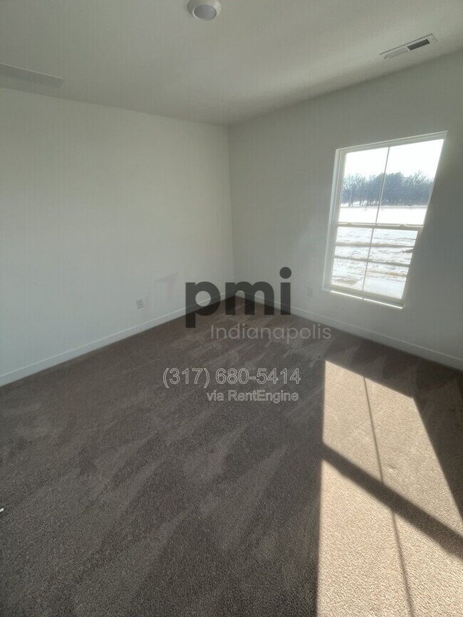 Building Photo - 4895 Gilet Dr