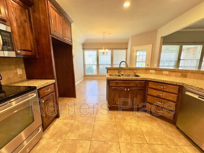 Building Photo - 12515 S Cedar Pl