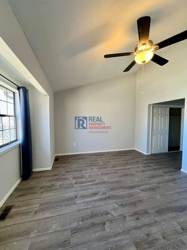 Building Photo - 7900 W Layton Ave