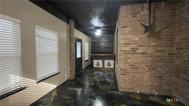 Building Photo - 6201 Morganite Ln