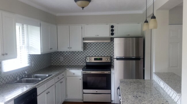 Primary Photo - 317 Pritchard Rd