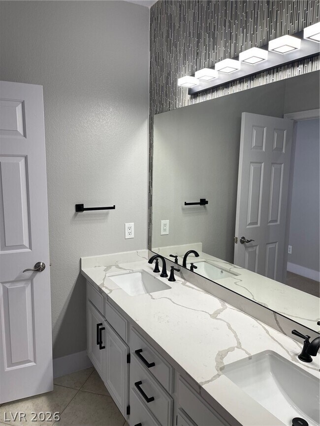 Building Photo - 8562 Lambert Dr