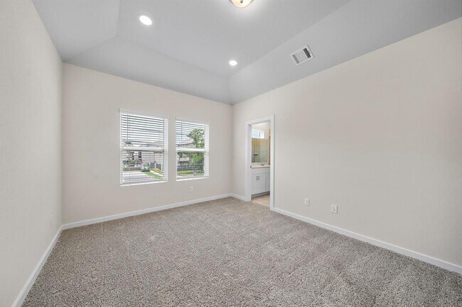 Building Photo - 3116 Moontide Ln