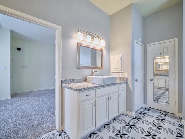 Building Photo - 7626 Painton Ln